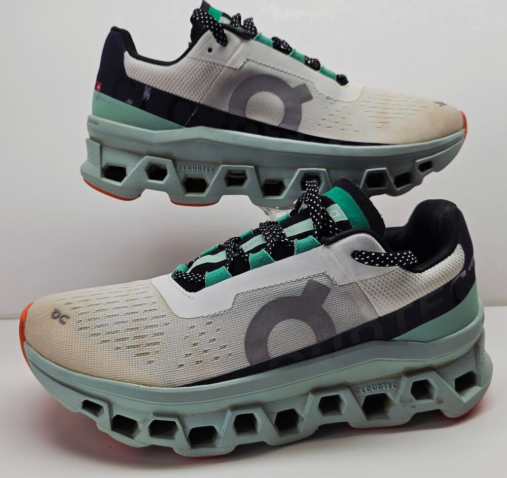 Oncloud Women 8 Comfy footwear //